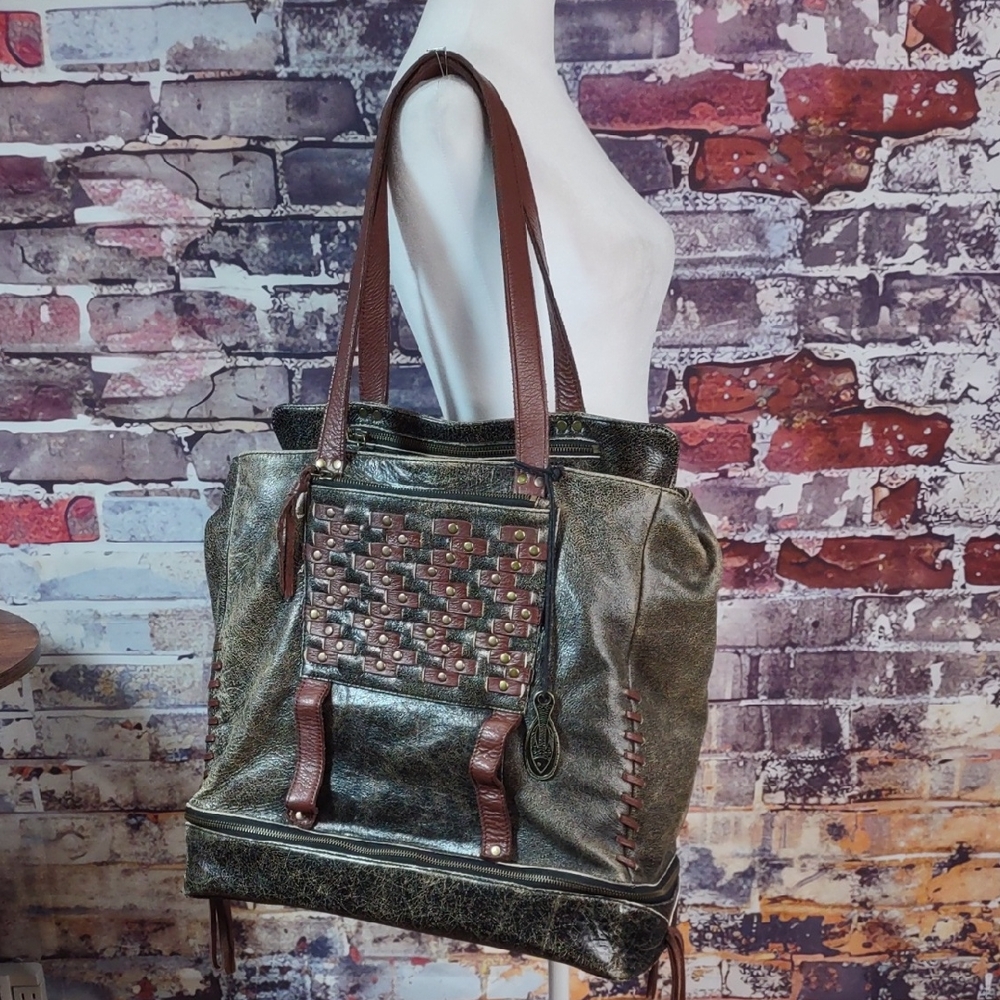 MUXO By Camila Alves Distressed Leather Tote Bag